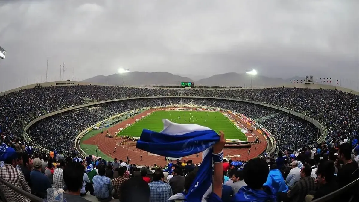(عکس) خواننده جشن قهرمانی استقلال!