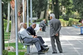 دو ابهام مهم در فیش حقوقی بازنشستگان در فروردین 1400 / زرنگ بازی تامین اجتماعی و فریب بازنشستگان