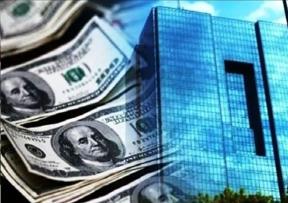 عرضه سنگین دلار در بازار؛ منتظر ریزش قیمت باشیم؟