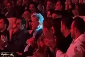 آواز حماسی/ آواز بدون میکروفون روزبه برای اسطوره فوتبال علی دایی با خلیج فارس
