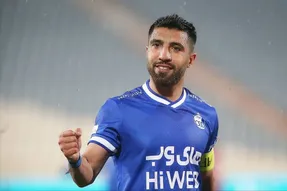 فرشید اسماعیلی مدیر استقلال و فرهاد مجیدی را با خاک یکسان کرد!