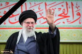 چه کسی بر پیکر رهبر شهید انقلاب نماز اقامه می کند؟