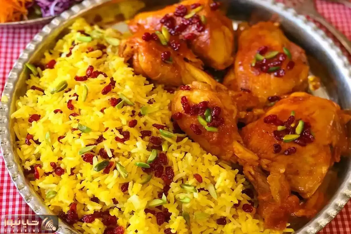 آشپزی حرفه ای؛ طرز تهیه زرشک پلو با مرغ مجلسی به همراه ترفند های گرفتن بوی زهم مرغ