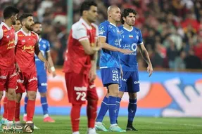 (عکس) وحید قلیچ از لوگوی جدید پرسپولیس و استقلال رونمایی کرد!