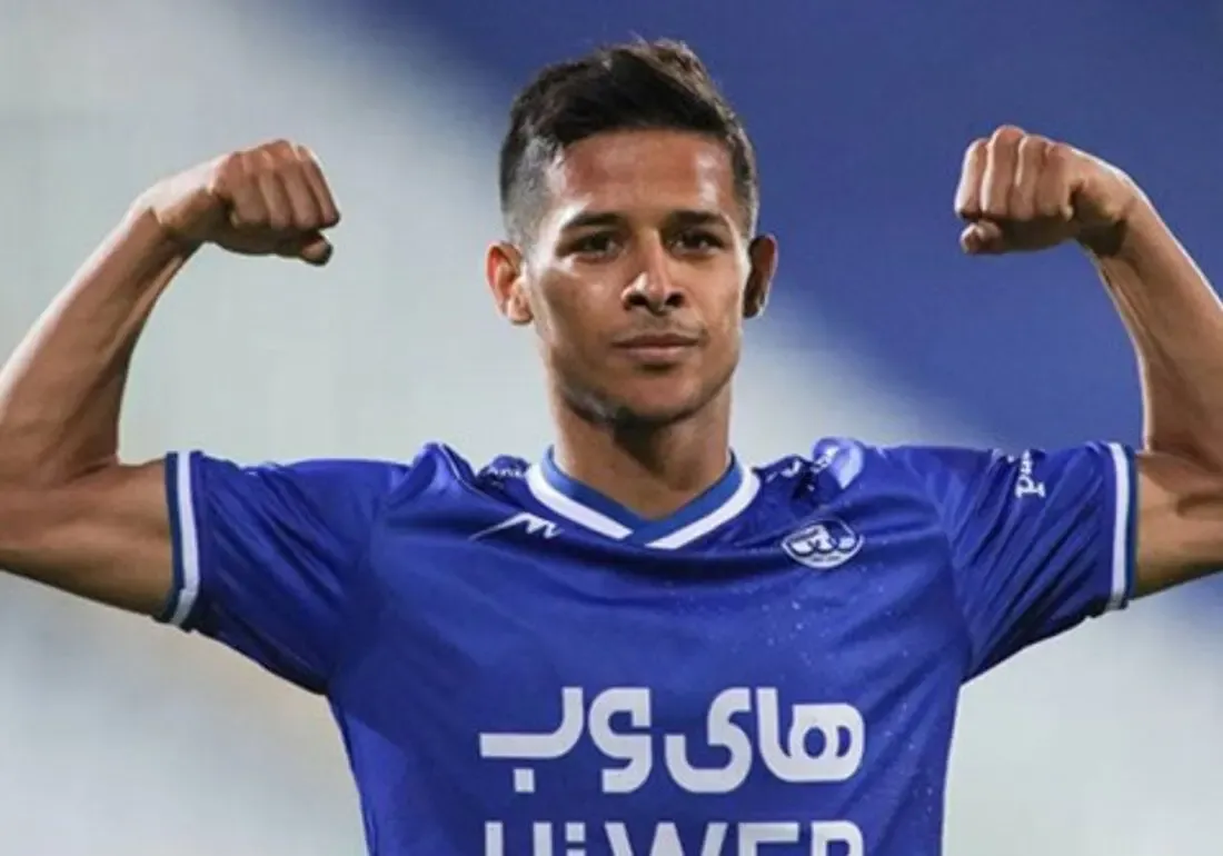مهدی قائدی قرار بود پرسپولیس شود یکدفعه از استقلال سردرآورد!