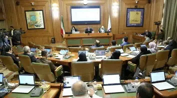 (ویدئو) درگیری لفظی و ترک صحن علنی شورای شهر توسط اعضا