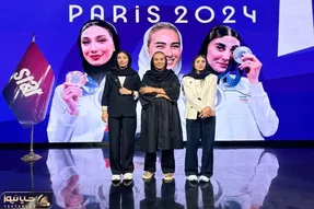 جنگ علنی ناهید کیانی و مبینا نعمت زاده