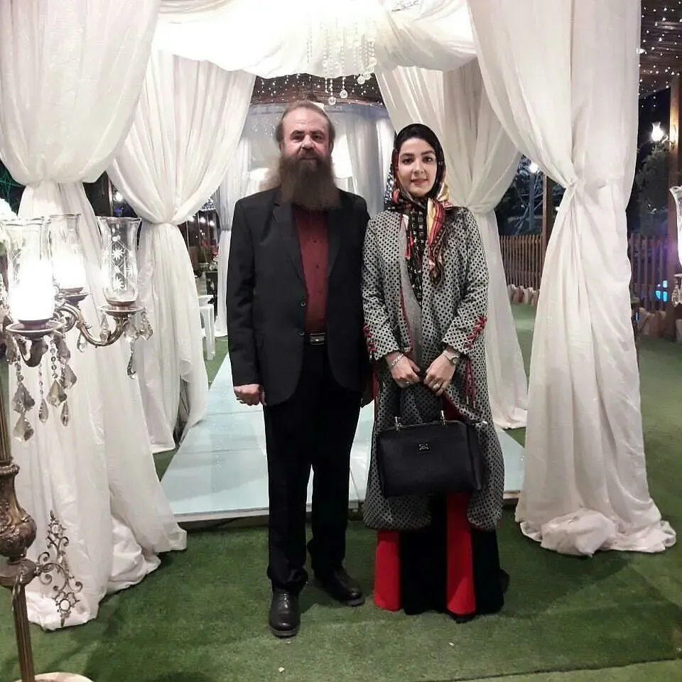 اختلاف سنی 28 ساله خانم بازیگر با همسرش