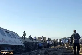 خروج قطار تهران به کرمان از ریل؛ آخرین وضعیت مسافران
