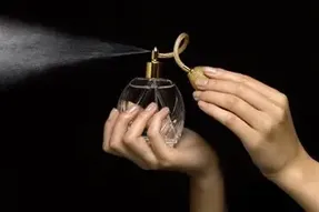 تفاوت عطر، ادوپرفیوم، ادوتویلت و ادکلن در چیست؟