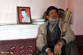 آواز جگرسوز؛ حسینعلی شبانپور تو دورهمی شبانه چه هق هق کنان آهنگ شجریان رو میخونه
