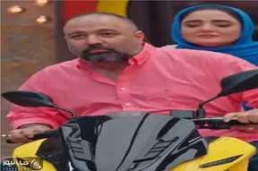 سکانس خندان؛ نرگس و علی اوجی تو بازسازی سکانس قدیمی ترک موتور دعواشون در میاد کر خندس