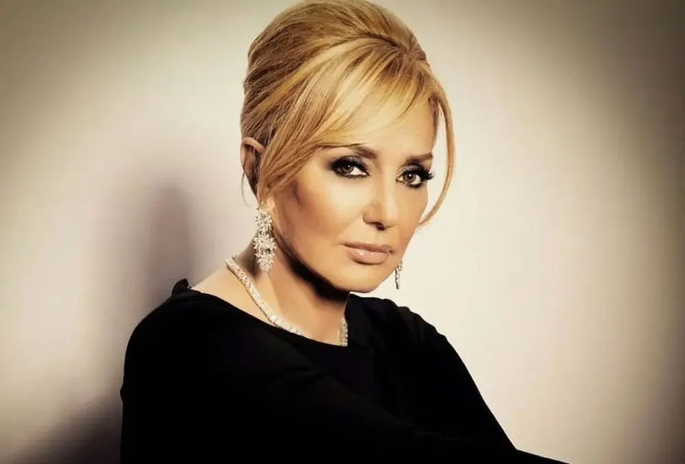 (عکس) تصویری از گوگوش ۷۱ ساله در باشگاه بدنسازی!
