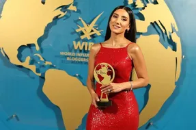 (عکس) «صدف بیوتی» برنده بهترین اینفلوئنسر فستیوال کن ۲۰۲۱