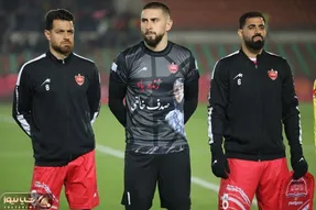 تردید در درون دروازه‌بان پرسپولیس