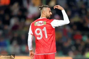 چرا سردار دورسون از ترکیب پرسپولیس مقابل فجر خط حورد؟