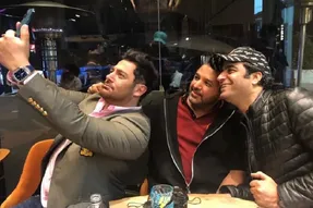 عکس لو رفته از محمدرضا گلزار و پدر زنش!