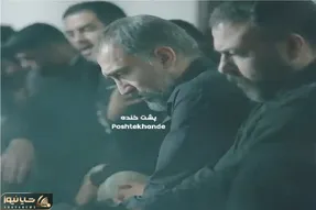 سوتی خندان؛ این آقا فاتحه المع الصلوات رو یچی میگه مجلس گریه و‌ خنده قاطی میکنه