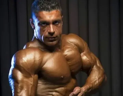 بازداشت رضا تبریزی مربی باشگاه بدنسازی مشهد به جرم توهین به مقدسات