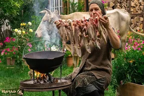 غذای روستایی ؛ قورما شورباسی خوشمزه مجلسی آذربایجان که پختش تو ییلاق روح رو جلا میده
