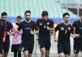 چرا امسال ستاره های پرسپولیس همه می خواهند تمدید کنند؟