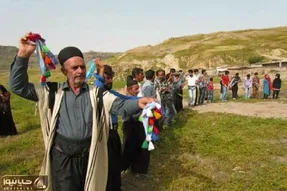 آواز محلی؛ ملک مسعود چه ناله کنان سوز سینه پیران مظلوم میخونه از بار غمش مو سفید میشه