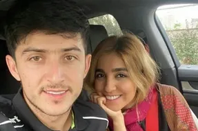 عکس سردار آزمون و نامزدش آناهیتا بعد از بازی با بحرین!