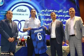 دستیار خارجی استقلال در راه ایران!