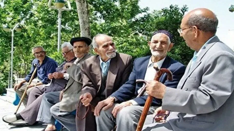 احکام صادر و متناسب سازی و افزایش حقوق بازنشستگان یکجا پرداخت خواهد شد!