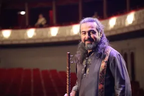 کنایه تند پرواز همای به خاوری تو کنسرت کانادا