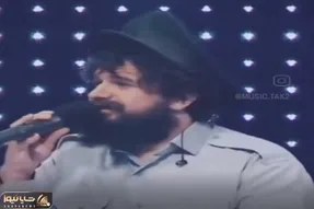 آواز احساسی؛ صدای پسر انقد خوبه داورا بهش اصرار میکنن هی بخونه ولی این آهنگش یچی دیگس