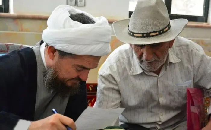 عباس تبریزیان: واکسن کرونا بزنید همجنس باز می شوید!