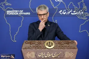 واکنش وزارت خارجه به ادعای تعطیلی سفارتخانه‌ها در تهران