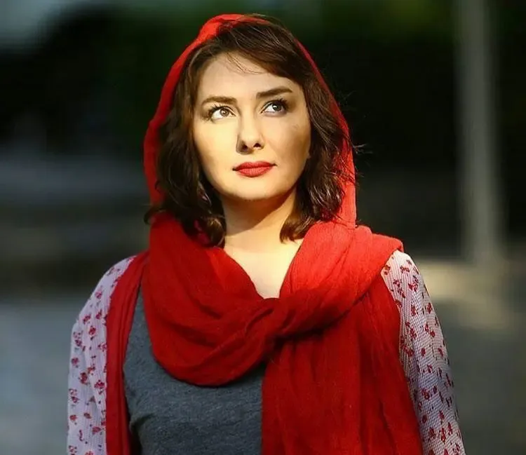 (عکس) ژست صمیمی هانیه توسلی و جواد عزتی در زخم کاری که سانسور شد!