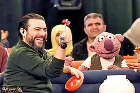 آواز شاد؛ جناب خان سنگ تموم گذاشت واسه نادر سلیمانی مخصوص خوند ذوق ملت نمیخوابه
