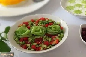 آموزش آشپزی؛ ادویه ها و چاشنی های سالاد شیرازی