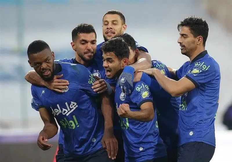 آخرین خبرها از لیست مازاد استقلال؛ خانه تکانی در خط میانی!