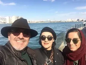 رویا نونهالی در مسابقات اتومبیلرانی به همراه همسرش