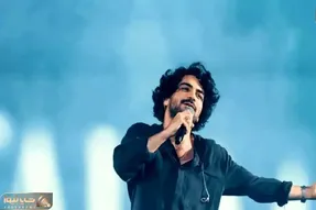 آواز احساسی؛ وقتی عرفان طهماسبی خواسته طرفدار خانمو رو چشاش گذاشت دختره ذوقی کردا
