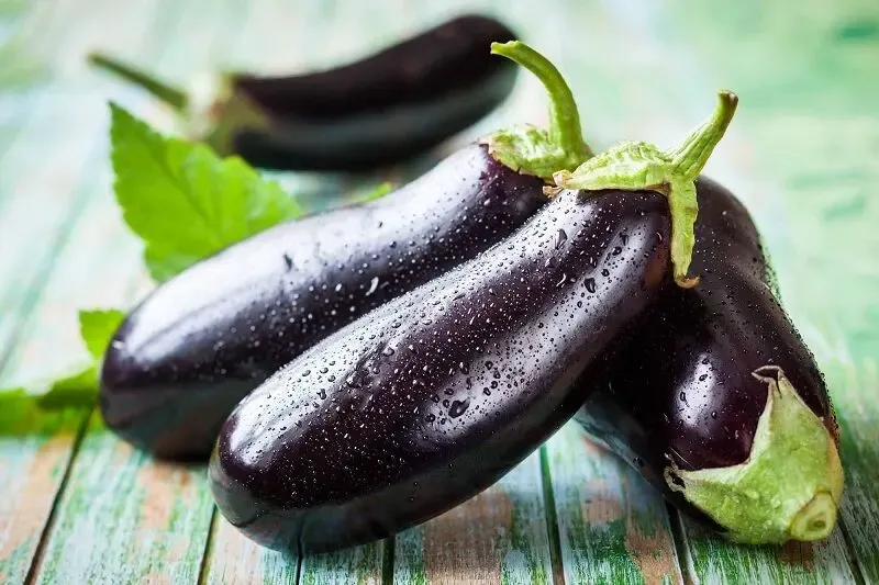 چطور تلخی بادمجان را بگیریم؟