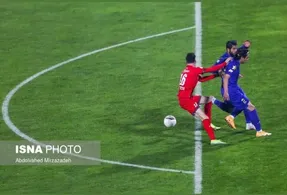 صحنه معروف مهدی عبدی در دربی ۹۴ برای غلامی و نادری + عکس