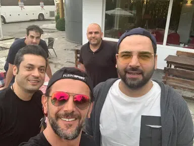دلخوری امین حیایی از احسان علیخانی/ جداشدن امین حیایی از عصر جدید!