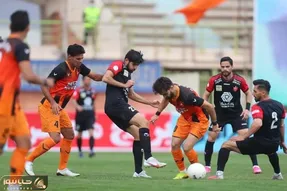 روز و ساعت بازی پرسپولیس مقابل مس کرمان