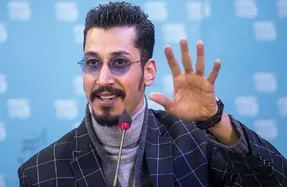 (عکس) تیپ عجیب و غریب بهرام افشاری
