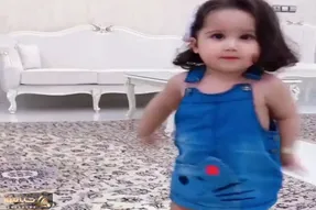 آواز شاد؛ دختربچه نرم و دایره جوری ملوس میرقصه غش و ضعف میری براش انقد عسله