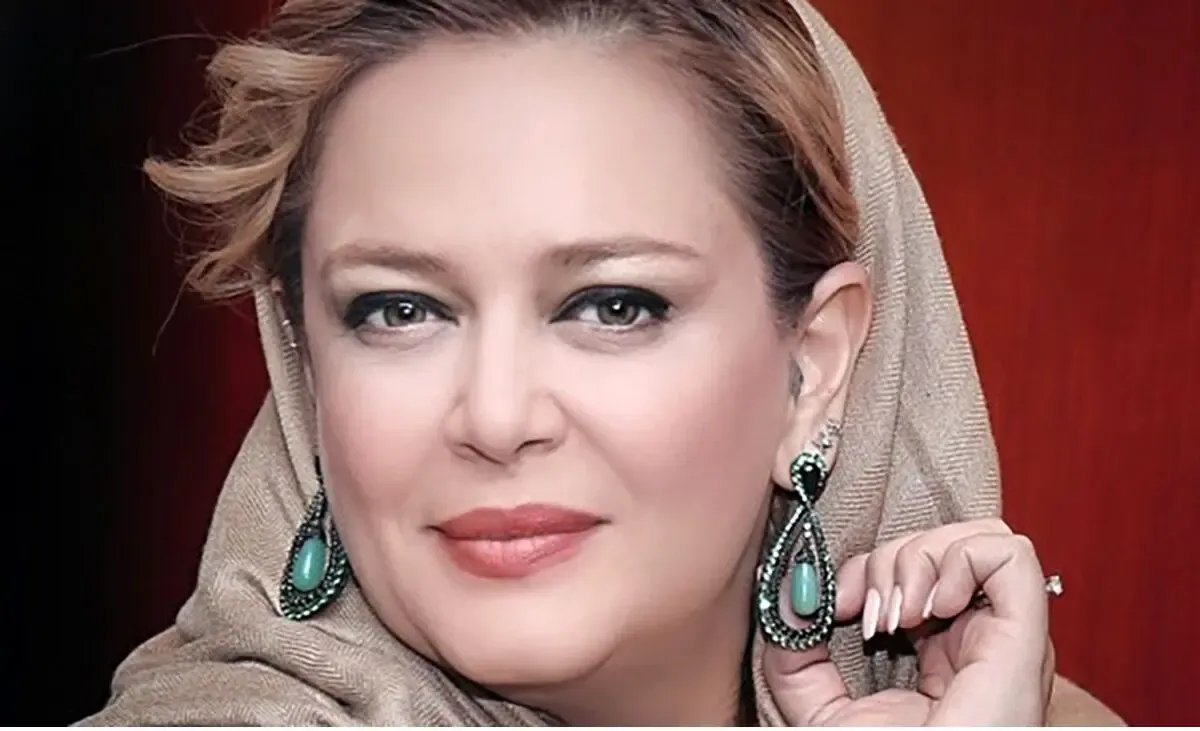 (عکس) تصویری از بهاره رهنما کنار دریا با حالتی منشوری