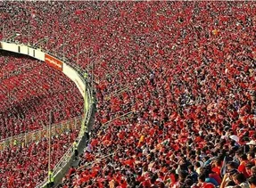 اعتراضِ پرسپولیس در پی محرومیتِ هواداران