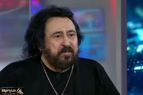 (ویدئو) دلتنگی شهرام شب‌پره برای وطن؛ از خدا می‌خواهم به ایران برگردم!