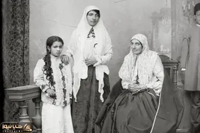 سفر به عصر قجر سال 1200؛ ژست و مد دختران قاجار هنگامیکه همه زیبارویان اون شکلی بودن