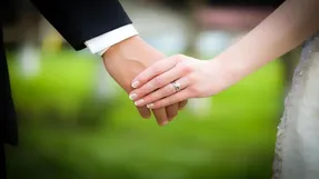 تهیه جهیزیه به عهده کیست؛ جناب ماه داماد یا خانواده عروس خانوم؟